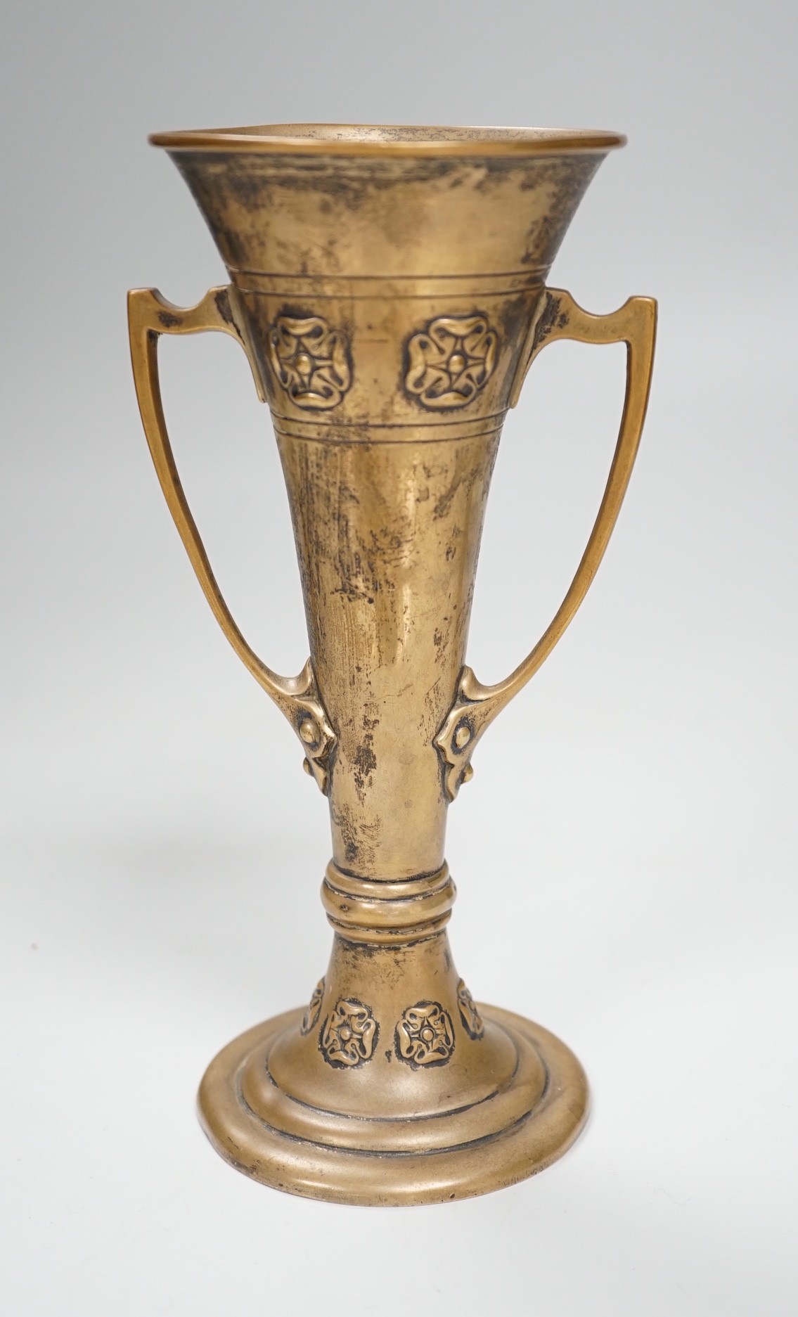 An Edwardian Art Nouveau Irish silver two handled vase, Wakely & Wheeler, Dublin, 1907, 20.7cm, 9.9oz.